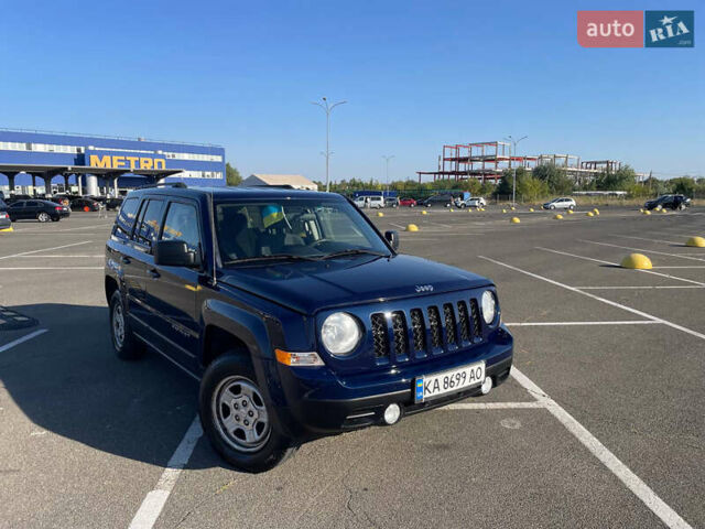 Синий Джип Патриот, объемом двигателя 2.36 л и пробегом 272 тыс. км за 8800 $, фото 3 на Automoto.ua