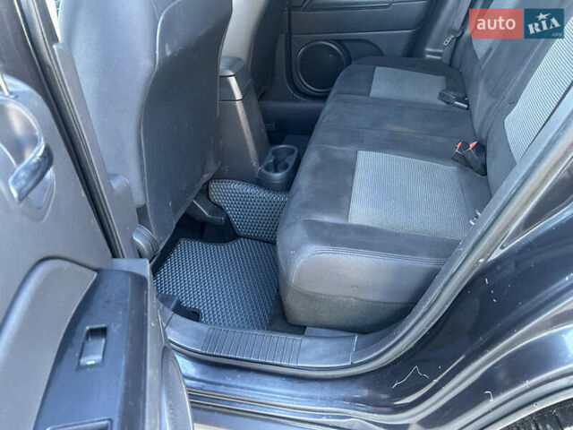 Синій Джип Patriot, об'ємом двигуна 2.36 л та пробігом 77 тис. км за 10300 $, фото 10 на Automoto.ua