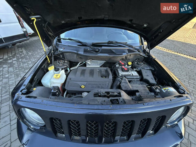 Синій Джип Patriot, об'ємом двигуна 2.36 л та пробігом 77 тис. км за 10300 $, фото 30 на Automoto.ua