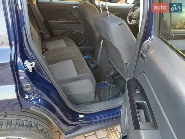 Синій Джип Patriot, об'ємом двигуна 2.4 л та пробігом 146 тис. км за 8800 $, фото 8 на Automoto.ua