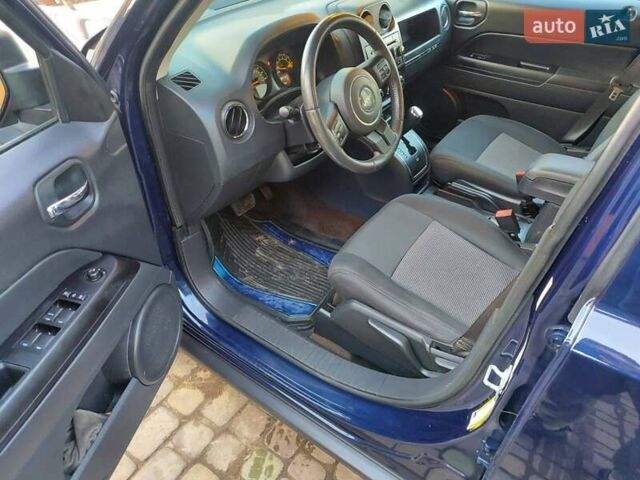 Синій Джип Patriot, об'ємом двигуна 2.4 л та пробігом 146 тис. км за 8800 $, фото 11 на Automoto.ua