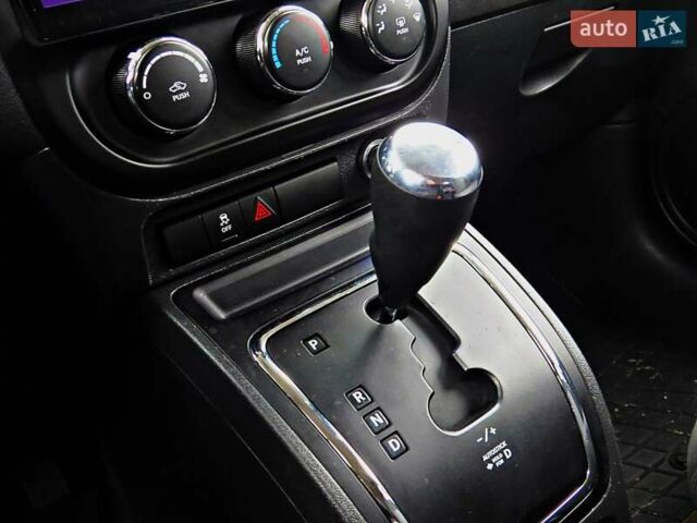 Синий Джип Патриот, объемом двигателя 2.36 л и пробегом 152 тыс. км за 8950 $, фото 9 на Automoto.ua