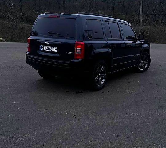 Синій Джип Patriot, об'ємом двигуна 2 л та пробігом 185 тис. км за 10250 $, фото 3 на Automoto.ua