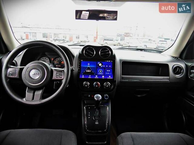 Синий Джип Патриот, объемом двигателя 2.36 л и пробегом 152 тыс. км за 8950 $, фото 13 на Automoto.ua