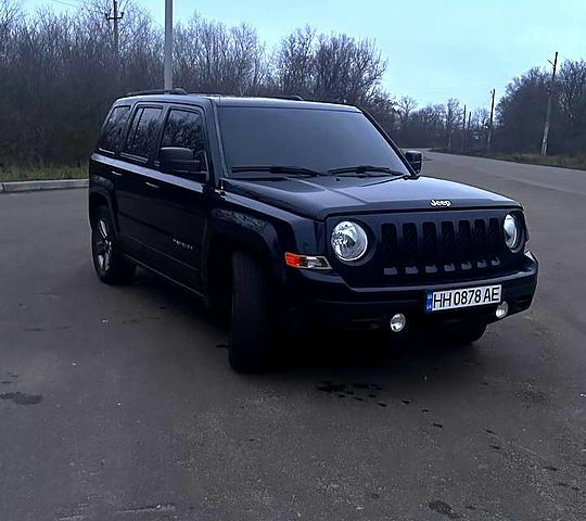 Синій Джип Patriot, об'ємом двигуна 2 л та пробігом 185 тис. км за 10250 $, фото 1 на Automoto.ua