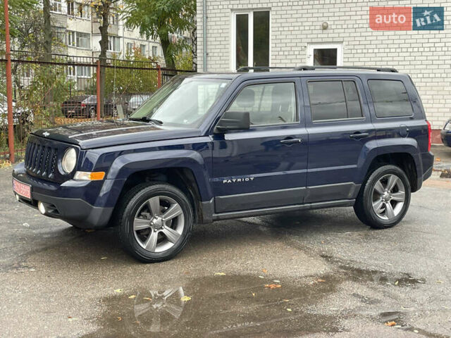 Синий Джип Патриот, объемом двигателя 2.36 л и пробегом 224 тыс. км за 10450 $, фото 1 на Automoto.ua