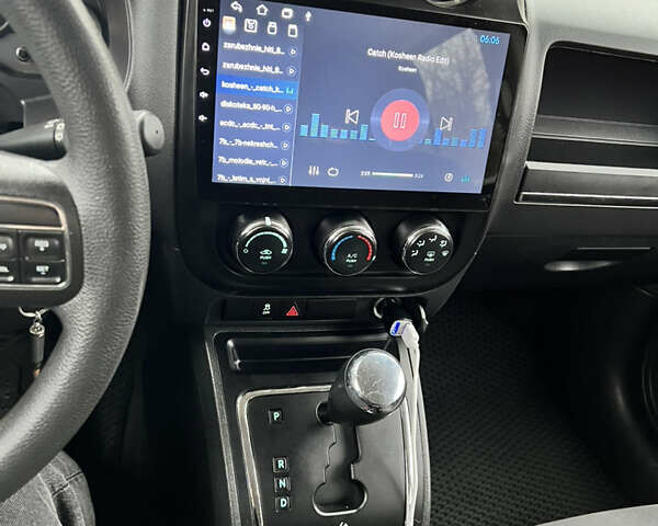 Синий Джип Патриот, объемом двигателя 2.36 л и пробегом 165 тыс. км за 10300 $, фото 17 на Automoto.ua