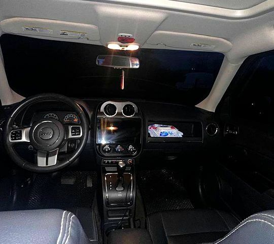 Синій Джип Patriot, об'ємом двигуна 2 л та пробігом 185 тис. км за 10250 $, фото 10 на Automoto.ua