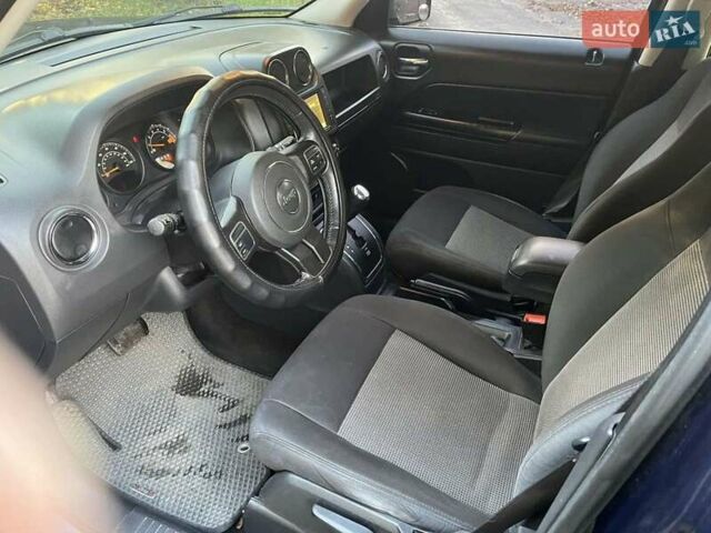 Синий Джип Патриот, объемом двигателя 2.36 л и пробегом 270 тыс. км за 8950 $, фото 4 на Automoto.ua