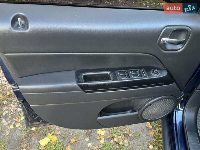 Синий Джип Патриот, объемом двигателя 2.36 л и пробегом 270 тыс. км за 8950 $, фото 11 на Automoto.ua