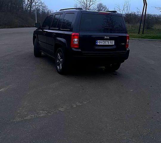 Синій Джип Patriot, об'ємом двигуна 2 л та пробігом 185 тис. км за 10250 $, фото 2 на Automoto.ua