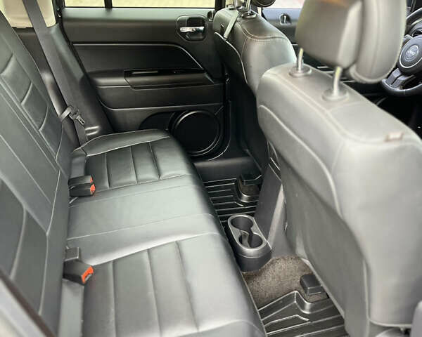 Синий Джип Патриот, объемом двигателя 2.4 л и пробегом 132 тыс. км за 11000 $, фото 21 на Automoto.ua