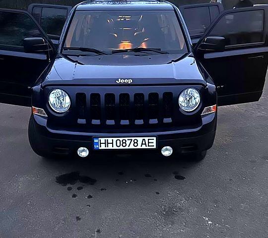 Синій Джип Patriot, об'ємом двигуна 2 л та пробігом 185 тис. км за 10250 $, фото 7 на Automoto.ua