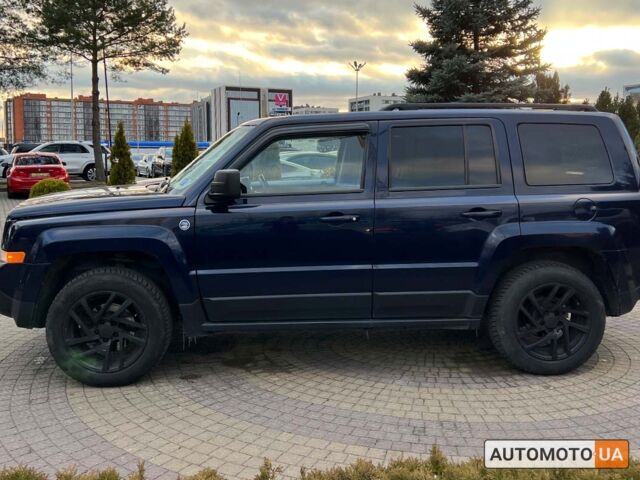 Синий Джип Патриот, объемом двигателя 2.4 л и пробегом 179 тыс. км за 10700 $, фото 3 на Automoto.ua