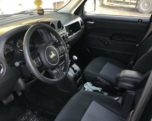 Синій Джип Patriot, об'ємом двигуна 2.36 л та пробігом 33 тис. км за 12500 $, фото 4 на Automoto.ua