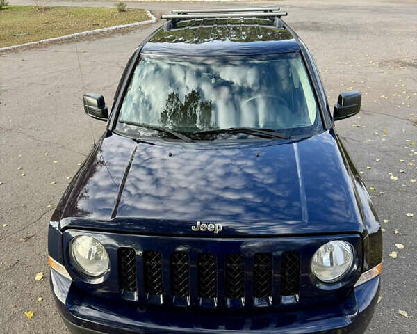 Синий Джип Патриот, объемом двигателя 2.36 л и пробегом 136 тыс. км за 11500 $, фото 1 на Automoto.ua