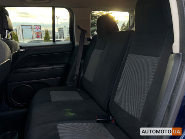 Синий Джип Патриот, объемом двигателя 2.4 л и пробегом 179 тыс. км за 10700 $, фото 10 на Automoto.ua