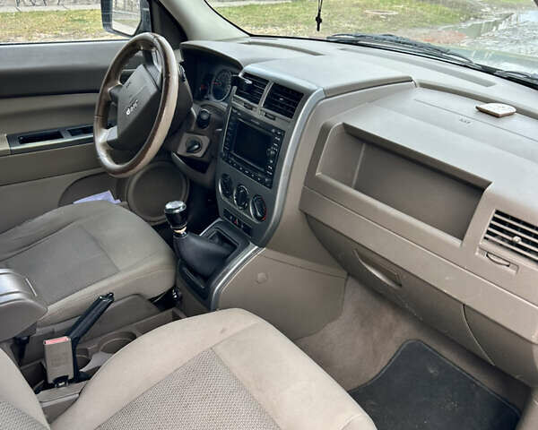 Зеленый Джип Патриот, объемом двигателя 2 л и пробегом 280 тыс. км за 4700 $, фото 4 на Automoto.ua