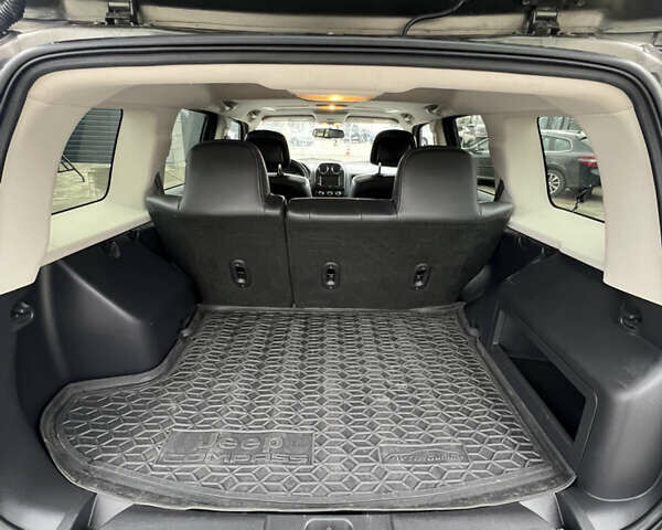 Зеленый Джип Патриот, объемом двигателя 2.36 л и пробегом 209 тыс. км за 11200 $, фото 24 на Automoto.ua