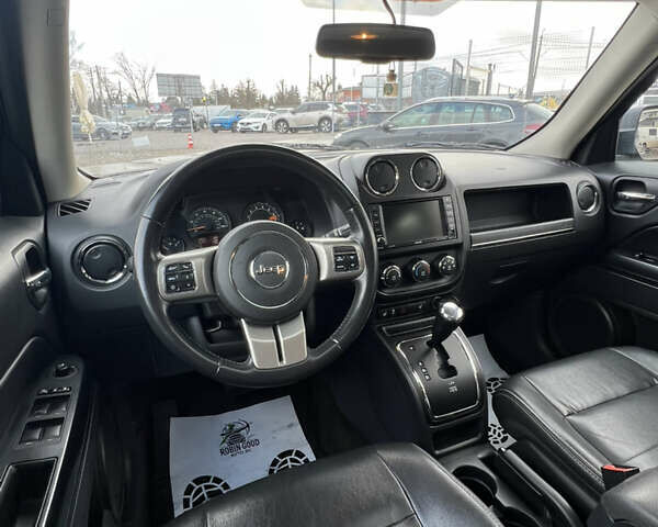 Зеленый Джип Патриот, объемом двигателя 2.36 л и пробегом 209 тыс. км за 11200 $, фото 15 на Automoto.ua