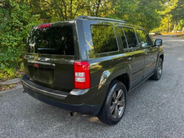 Зеленый Джип Патриот, объемом двигателя 2.4 л и пробегом 55 тыс. км за 4500 $, фото 2 на Automoto.ua