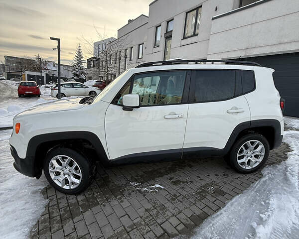 Білий Джип Ренегат, об'ємом двигуна 2.36 л та пробігом 134 тис. км за 15500 $, фото 7 на Automoto.ua