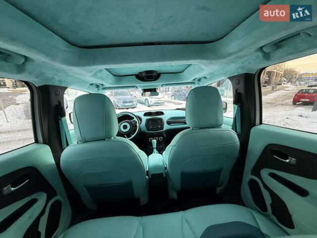 Білий Джип Ренегат, об'ємом двигуна 2.36 л та пробігом 134 тис. км за 15500 $, фото 35 на Automoto.ua