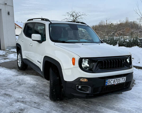 Білий Джип Ренегат, об'ємом двигуна 2.36 л та пробігом 134 тис. км за 15500 $, фото 8 на Automoto.ua