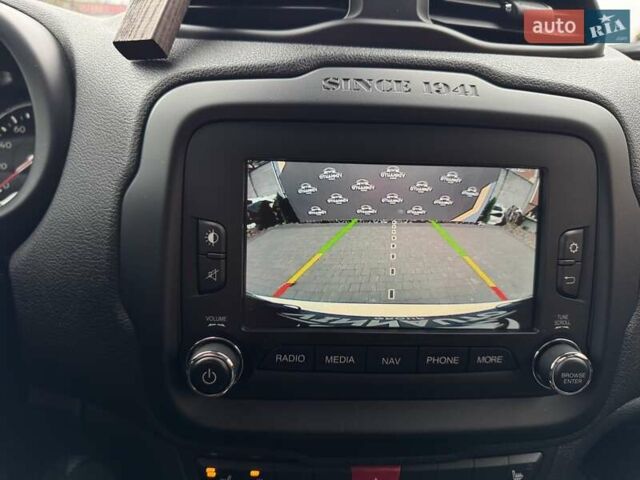 Белый Джип Ренегат, объемом двигателя 2.4 л и пробегом 120 тыс. км за 14900 $, фото 36 на Automoto.ua