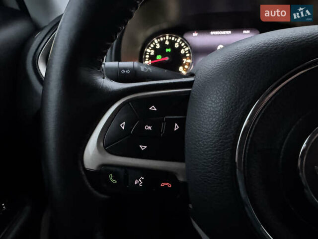 Белый Джип Ренегат, объемом двигателя 2.4 л и пробегом 128 тыс. км за 12999 $, фото 36 на Automoto.ua