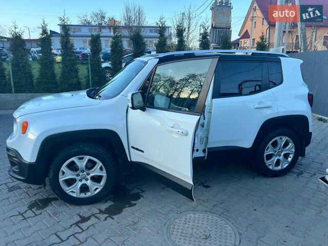 Білий Джип Ренегат, об'ємом двигуна 2.4 л та пробігом 118 тис. км за 14500 $, фото 14 на Automoto.ua