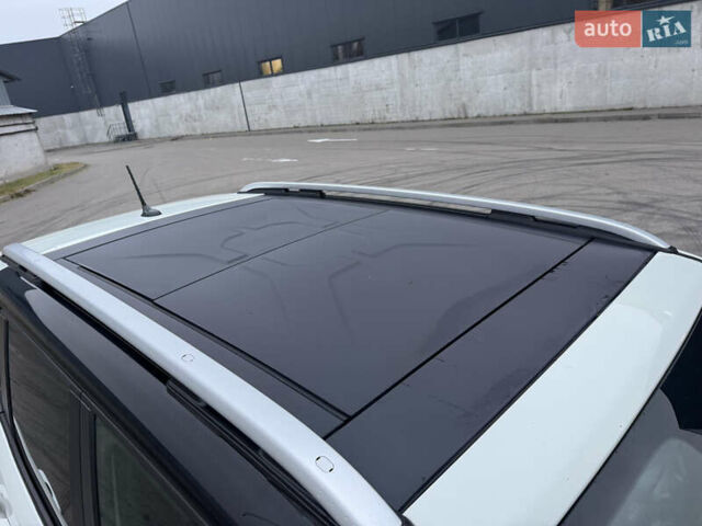 Белый Джип Ренегат, объемом двигателя 2.4 л и пробегом 128 тыс. км за 12999 $, фото 15 на Automoto.ua