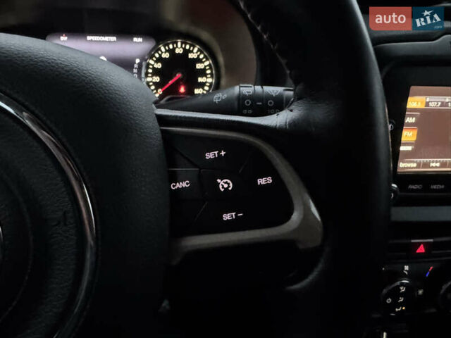 Белый Джип Ренегат, объемом двигателя 2.4 л и пробегом 128 тыс. км за 12999 $, фото 37 на Automoto.ua