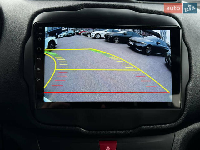 Белый Джип Ренегат, объемом двигателя 2.4 л и пробегом 158 тыс. км за 10999 $, фото 37 на Automoto.ua