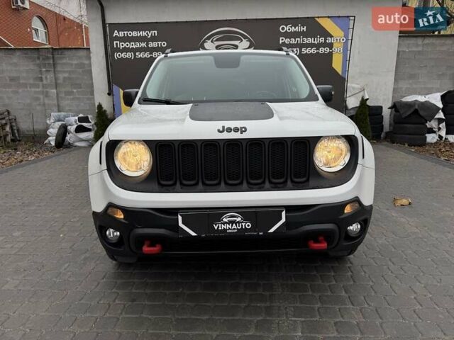 Белый Джип Ренегат, объемом двигателя 2.4 л и пробегом 120 тыс. км за 14900 $, фото 6 на Automoto.ua