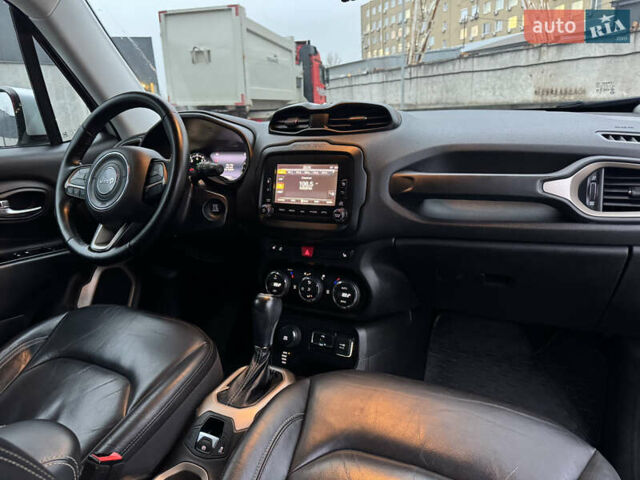 Белый Джип Ренегат, объемом двигателя 2.4 л и пробегом 128 тыс. км за 12999 $, фото 21 на Automoto.ua