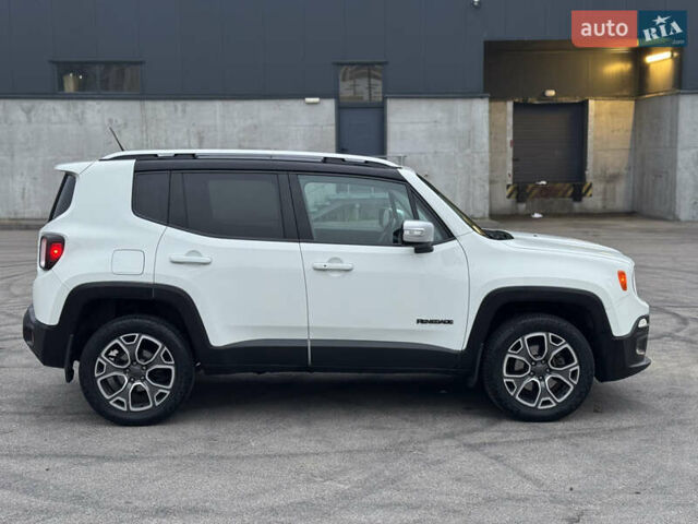 Белый Джип Ренегат, объемом двигателя 2.4 л и пробегом 128 тыс. км за 12999 $, фото 4 на Automoto.ua