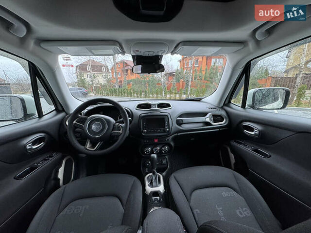 Белый Джип Ренегат, объемом двигателя 2.36 л и пробегом 112 тыс. км за 13500 $, фото 8 на Automoto.ua