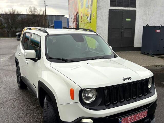 Білий Джип Ренегат, об'ємом двигуна 2.4 л та пробігом 230 тис. км за 12300 $, фото 2 на Automoto.ua