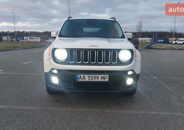 Белый Джип Ренегат, объемом двигателя 2.36 л и пробегом 147 тыс. км за 14000 $, фото 5 на Automoto.ua