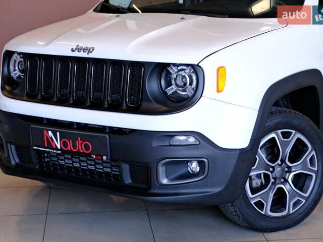 Білий Джип Ренегат, об'ємом двигуна 2.4 л та пробігом 131 тис. км за 13900 $, фото 17 на Automoto.ua