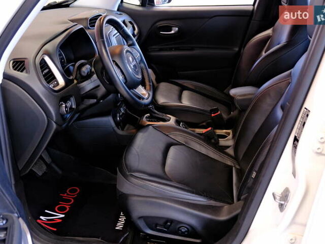 Білий Джип Ренегат, об'ємом двигуна 2.4 л та пробігом 131 тис. км за 13900 $, фото 42 на Automoto.ua