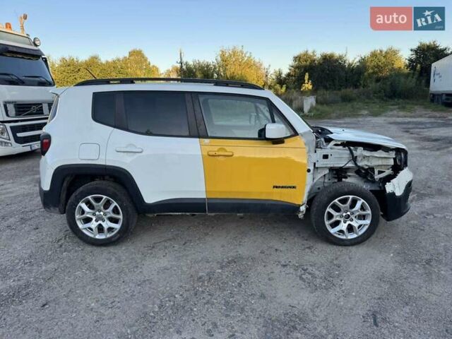 Белый Джип Ренегат, объемом двигателя 2.36 л и пробегом 155 тыс. км за 11500 $, фото 4 на Automoto.ua