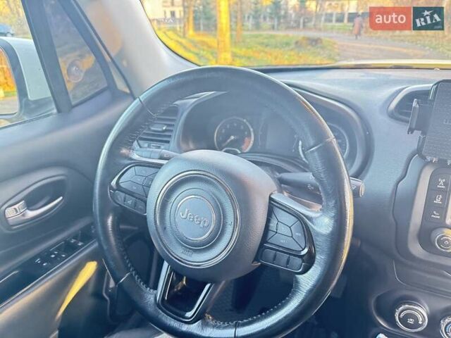 Белый Джип Ренегат, объемом двигателя 2.4 л и пробегом 86 тыс. км за 12792 $, фото 5 на Automoto.ua