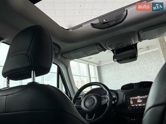 Белый Джип Ренегат, объемом двигателя 2.36 л и пробегом 76 тыс. км за 13800 $, фото 23 на Automoto.ua