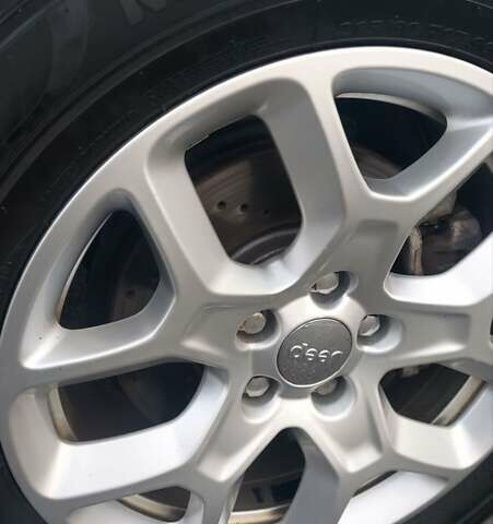 Белый Джип Ренегат, объемом двигателя 2.36 л и пробегом 147 тыс. км за 14000 $, фото 15 на Automoto.ua