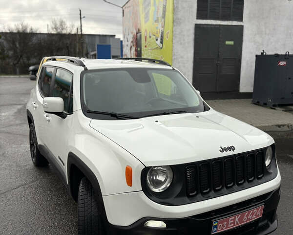 Білий Джип Ренегат, об'ємом двигуна 2.4 л та пробігом 230 тис. км за 12300 $, фото 5 на Automoto.ua