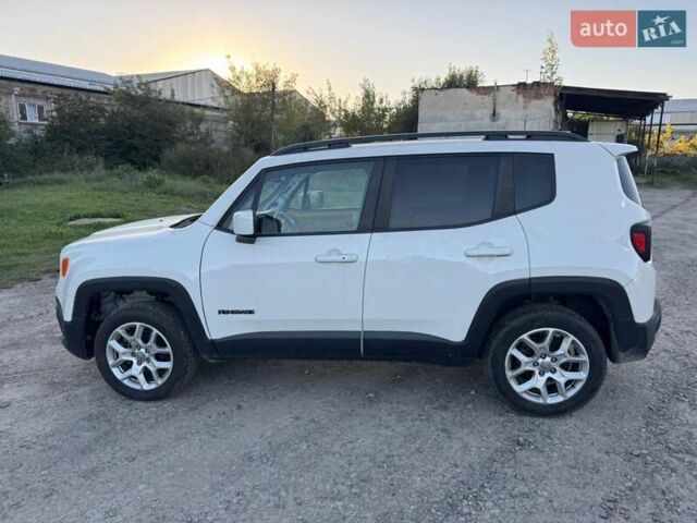 Белый Джип Ренегат, объемом двигателя 2.36 л и пробегом 155 тыс. км за 11500 $, фото 6 на Automoto.ua
