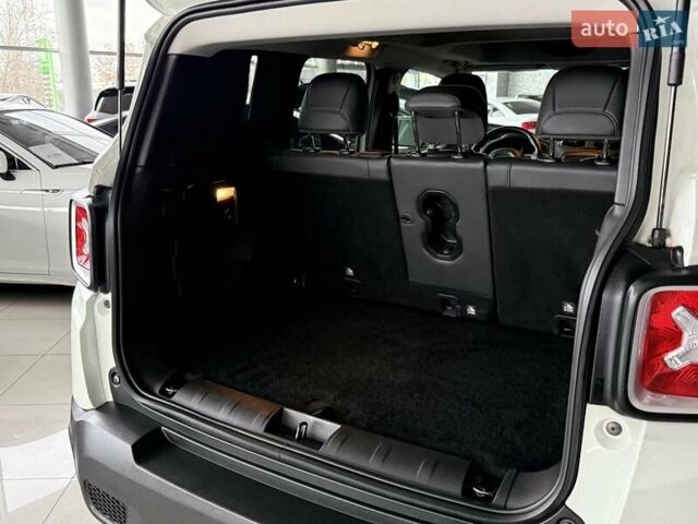 Белый Джип Ренегат, объемом двигателя 2.36 л и пробегом 76 тыс. км за 13800 $, фото 27 на Automoto.ua