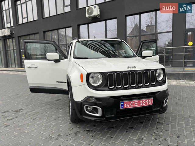 Белый Джип Ренегат, объемом двигателя 2.36 л и пробегом 112 тыс. км за 13500 $, фото 2 на Automoto.ua